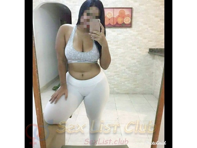 Nalgas Blandas y ricas soy 100 natural y bella Venezolana