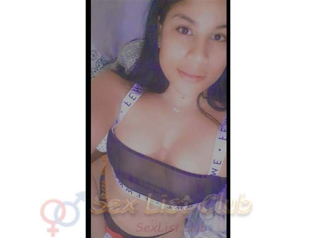 ANGELICA UNA HERMOSA JOVEN VENEZOLANA 24 AÑOS SEXO ORAL Al NATURAL