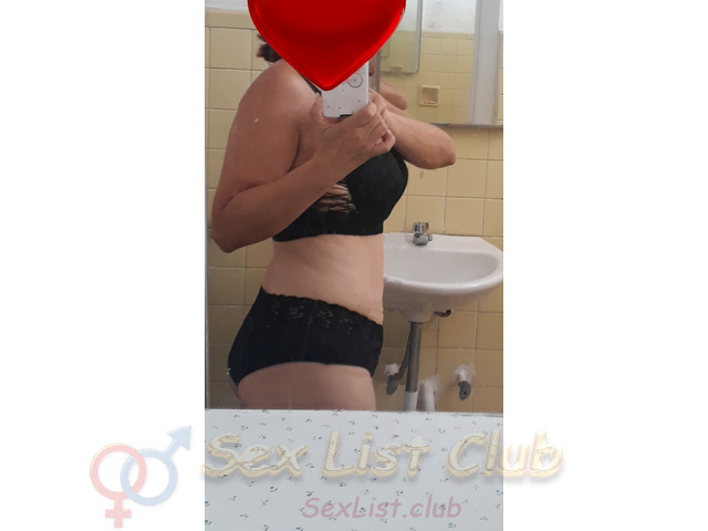 hola me llamo yinet soy una escort madura Me encanta ofrecer a mis clientes la pasión