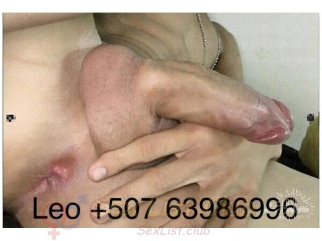 Guapo chico Joven 19 años 63986996 Versatil Atención Para Caballeros